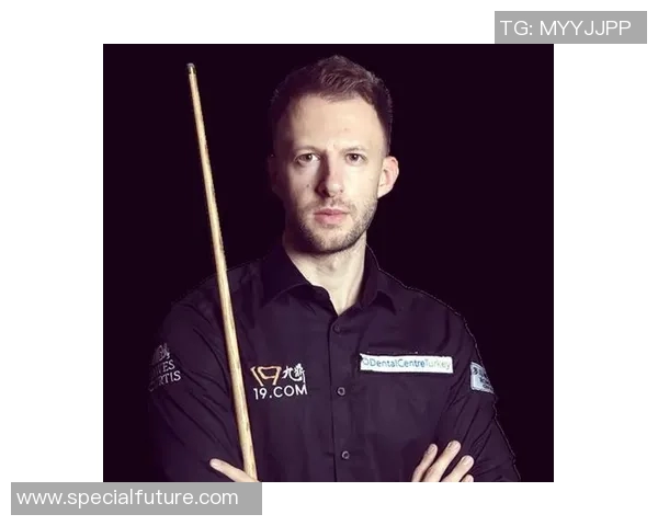 三名字的足球明星盘点：从传奇到新星，他们的名字背后有什么故事